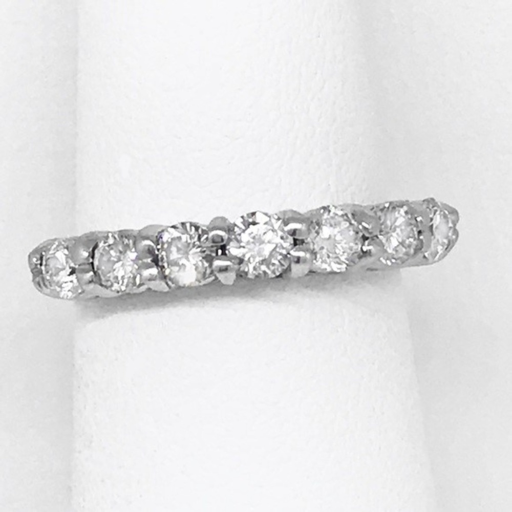 NWT 1.00 ctw F color, VS1-2 diamond band 14 kt WG